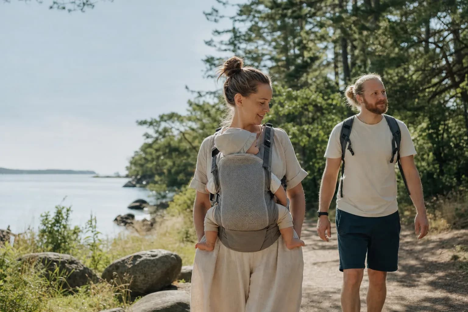 Realistisk familjebild för Bärsele på sommaren - jämför luftiga alternativ