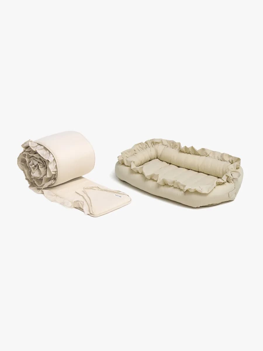 Alice &  Fox FREYA Spjälskydd inkl. Babynest, Beige