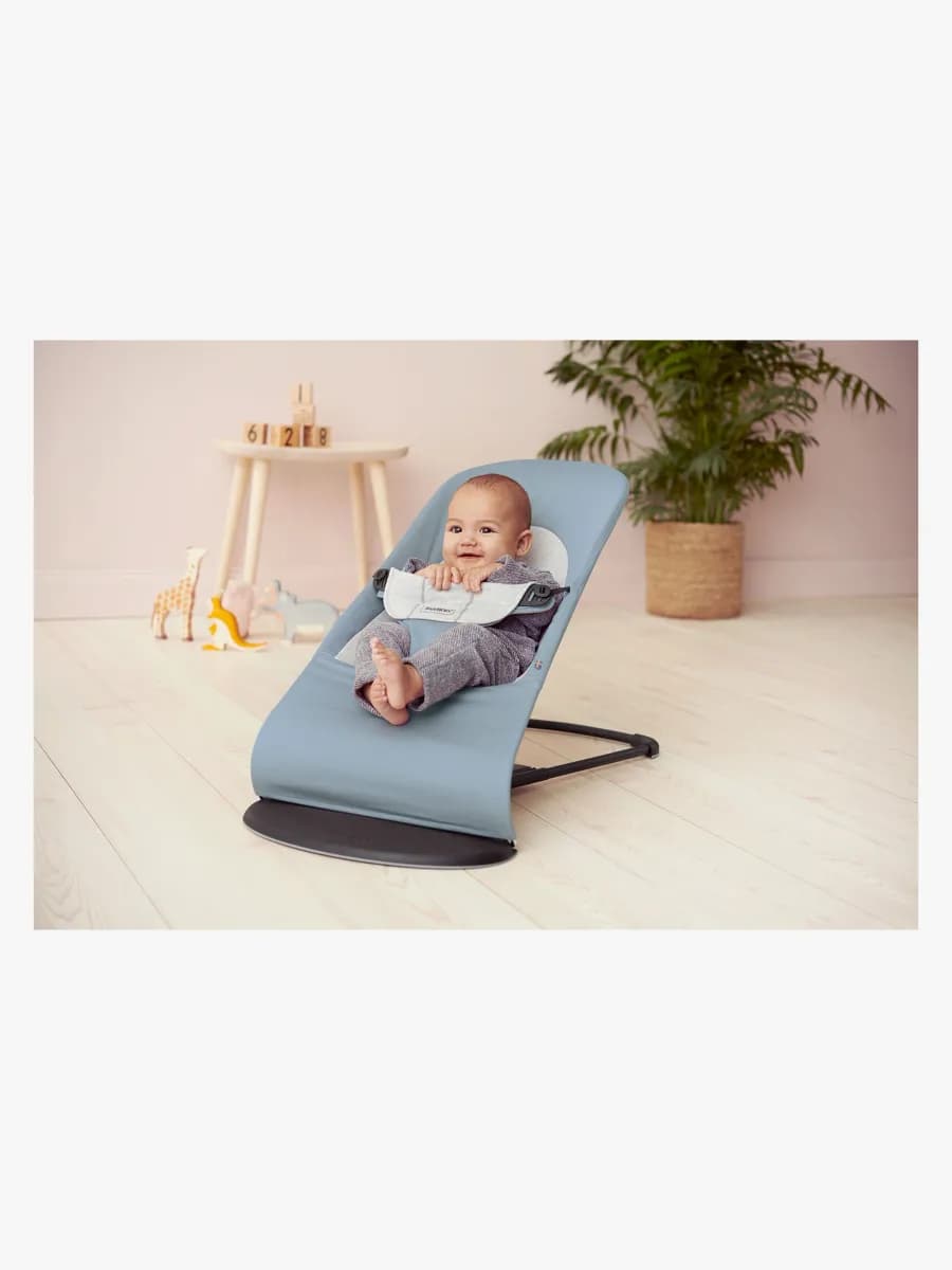 BabyBjörn Balance Soft Babysitter Vävd Jersey, Blå/Grå - Bäst i test