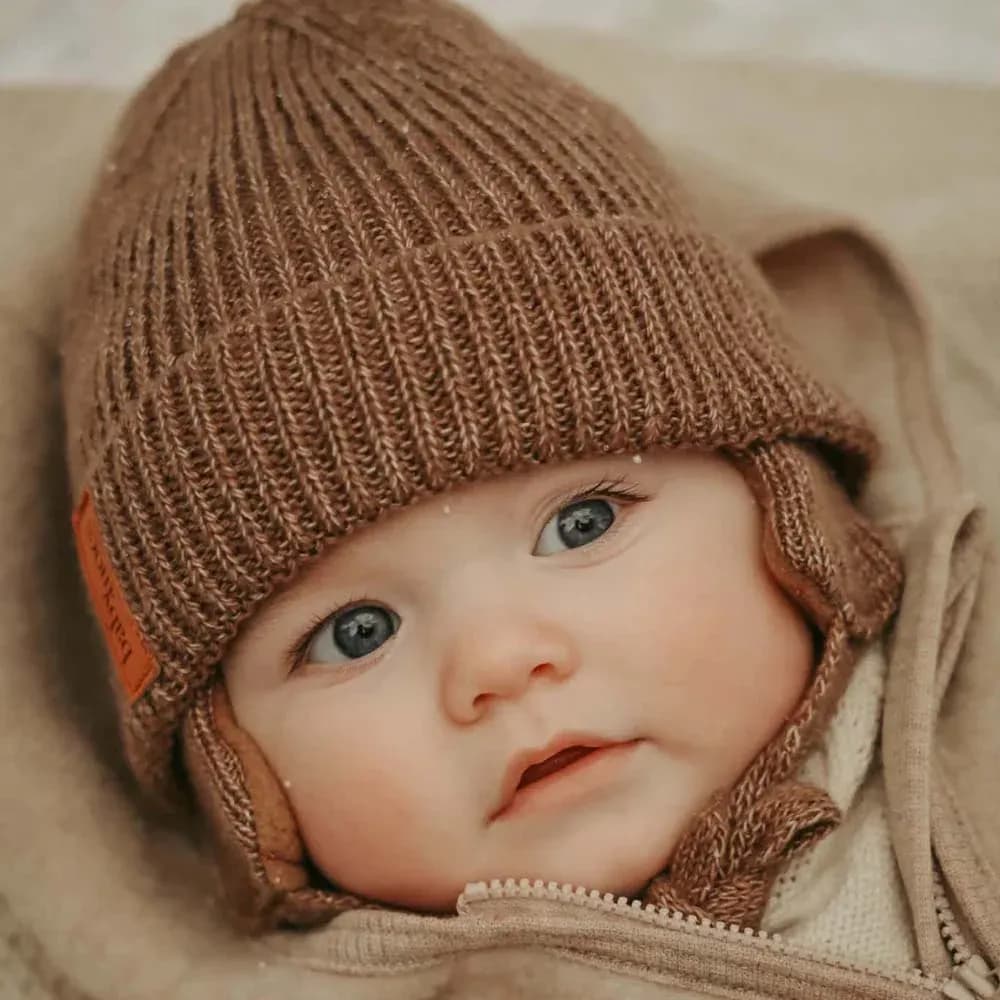 BabyMocs Mössa med Öronlappar, Karamell, 3-6 mån