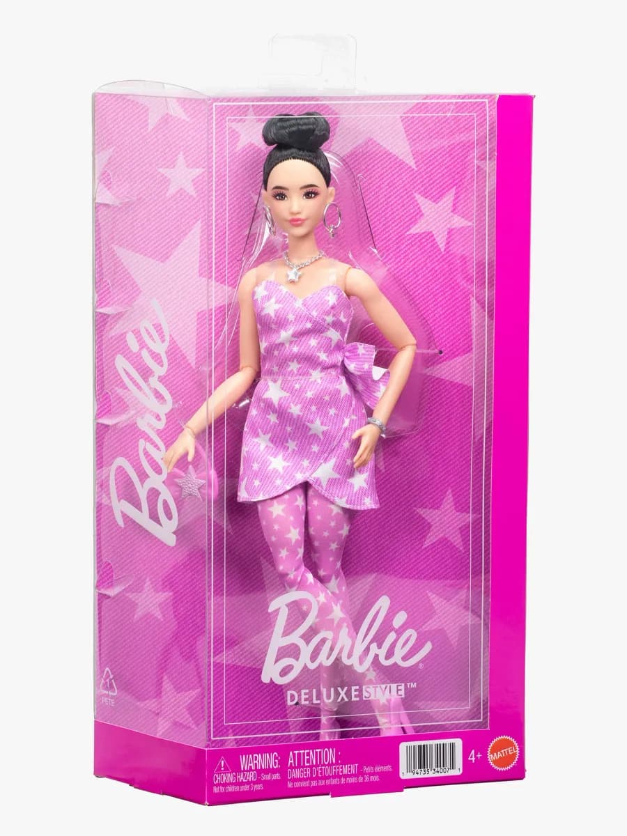 Barbie Deluxe Style Docka med Rosa Jeansklänning