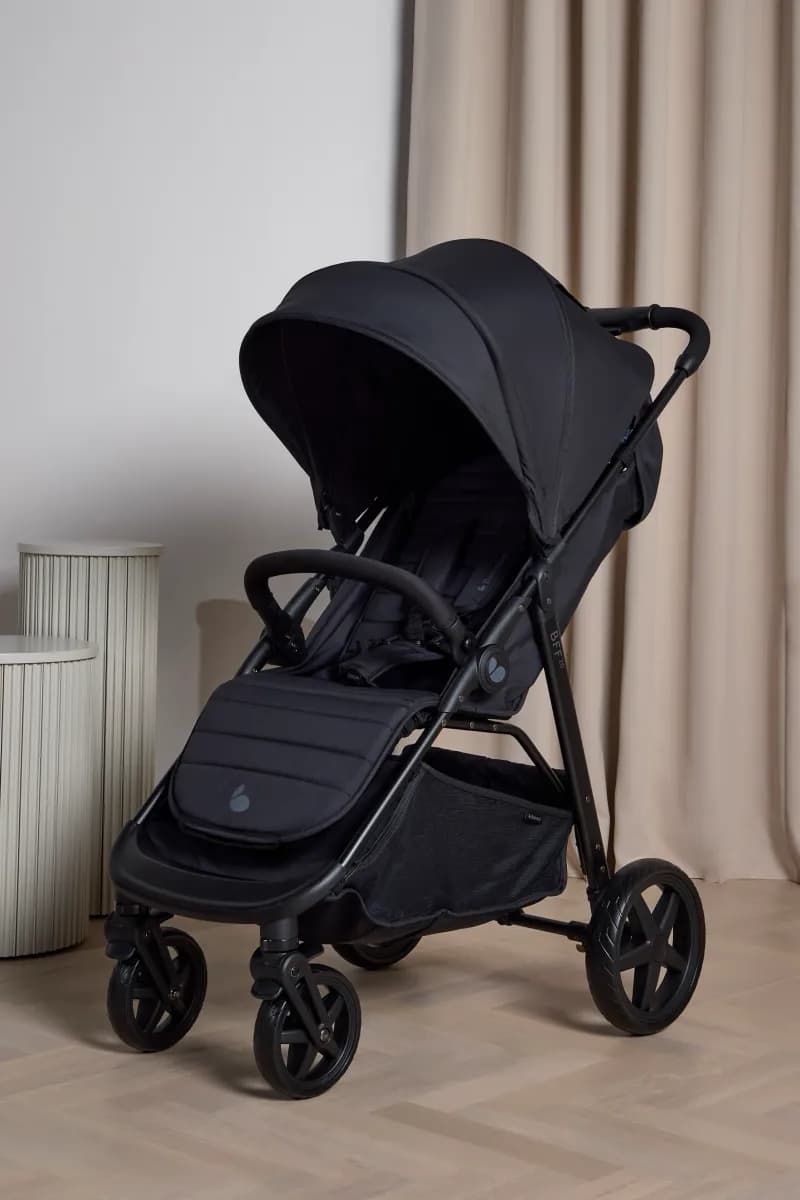 Beemoo BFF20 Sulky, Night Black