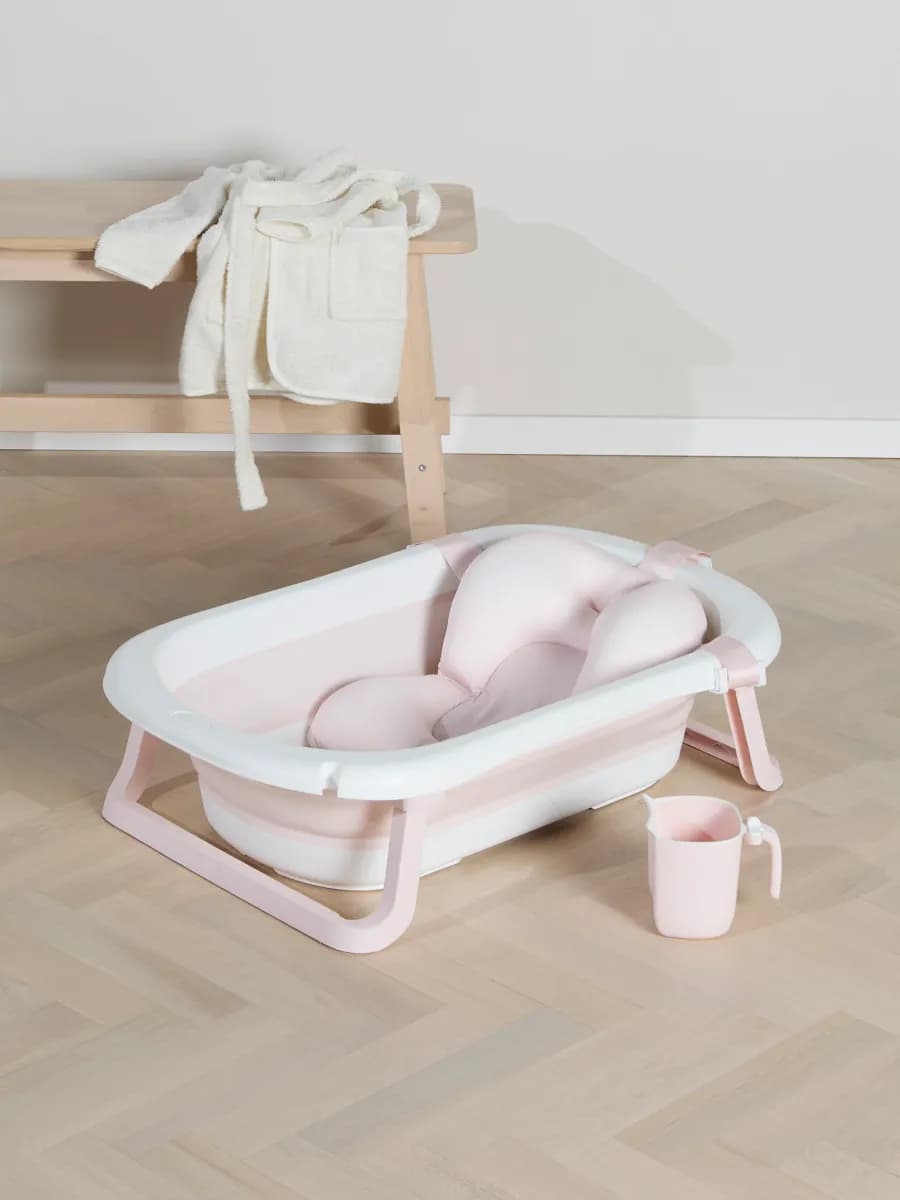 Beemoo CARE Assist Badbalja inkl. Badstöd &  Sköljkanna, Pink