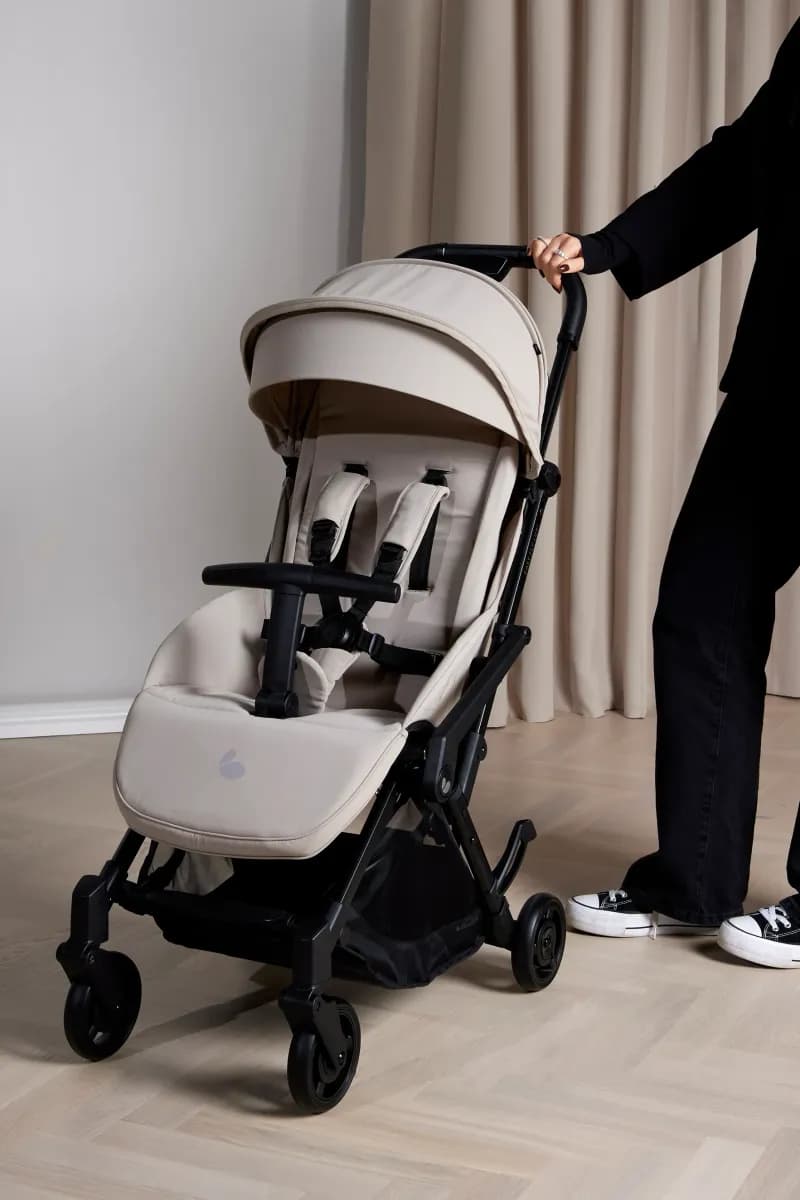 Beemoo Easy Fly Lux 4 Sulky, Sand Beige - Bäst i test