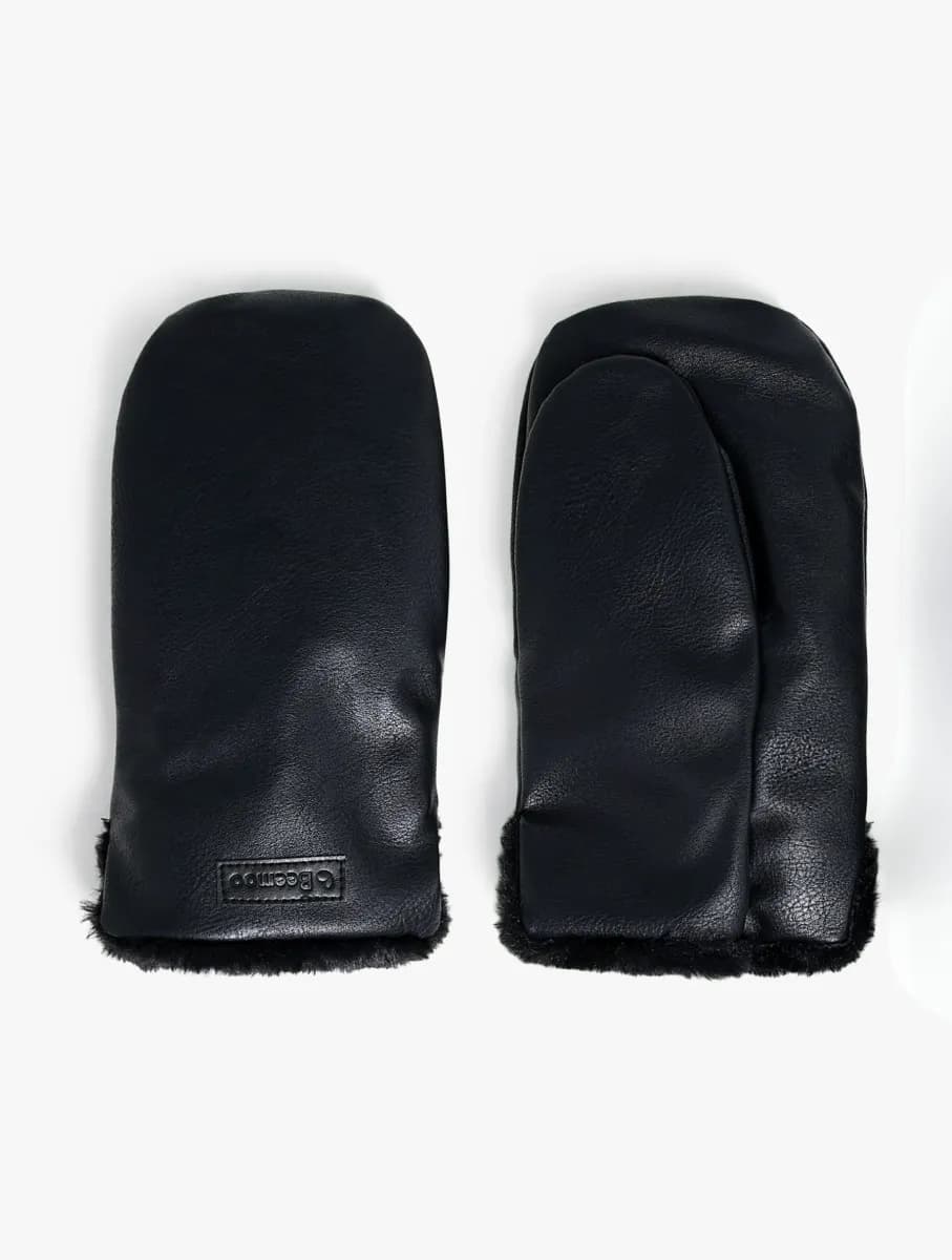 Beemoo Furry Vagnvantar, Black