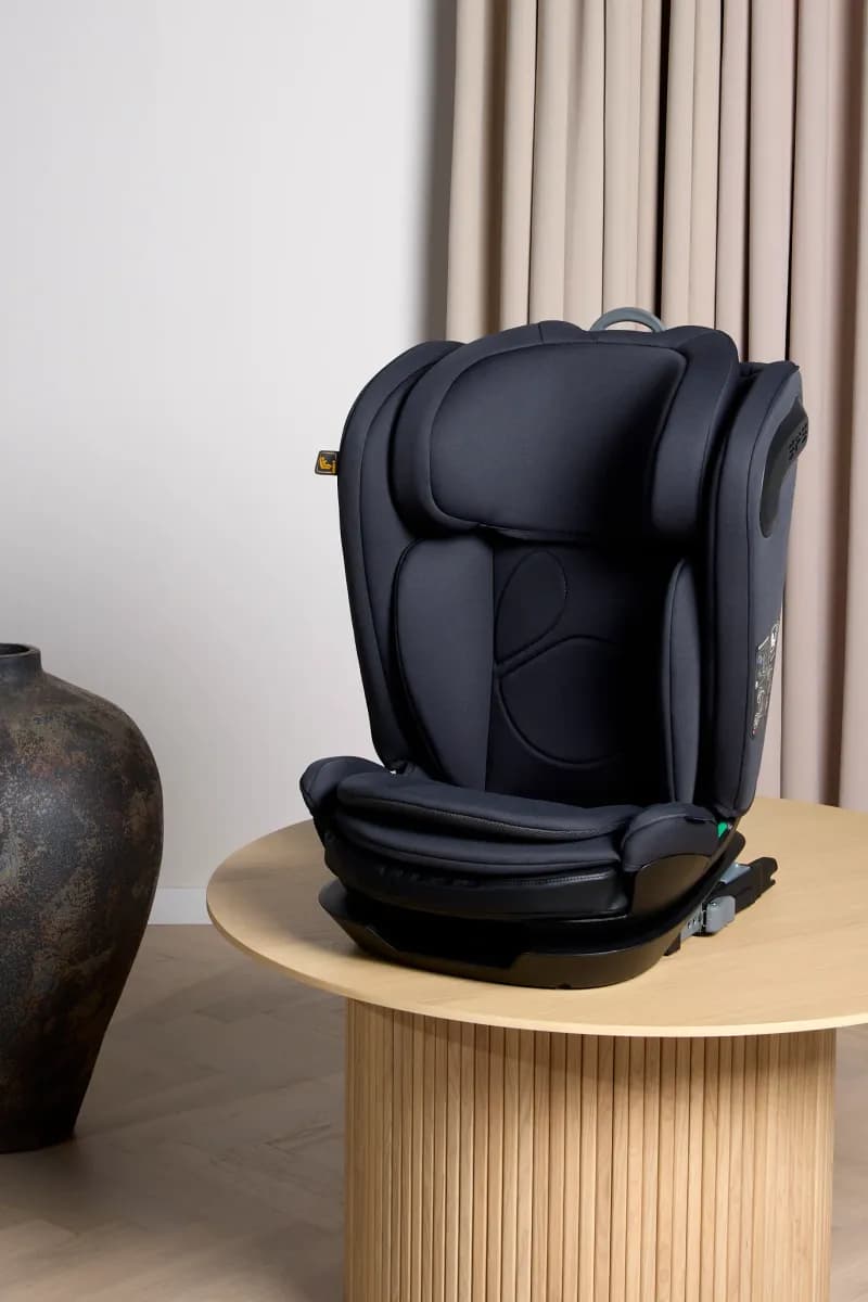 Beemoo Reform ISOFIX Bältesstol, Anthracite