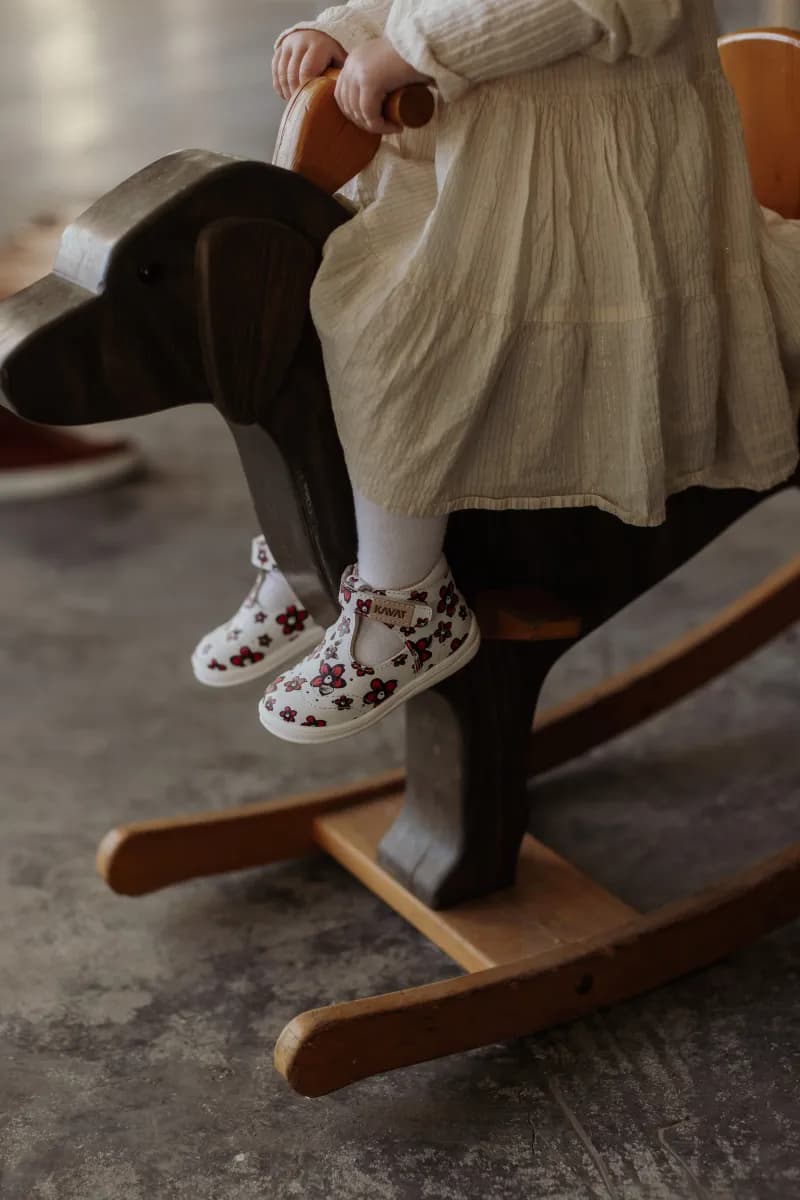 Kavat Ängskär XC Sandaler, Floral, 20