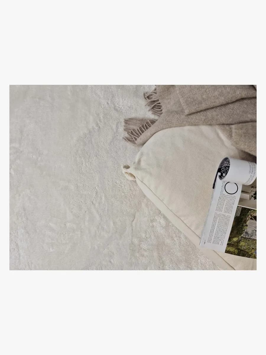 KM Carpets Cozy Rund Barnmatta 160, White, Barnrum