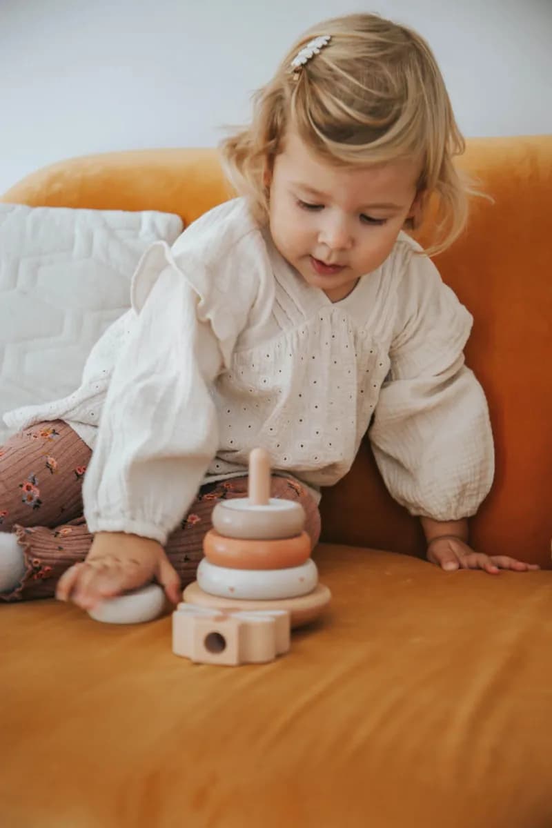 Label Label Stapelleksak Ringar, Nougat