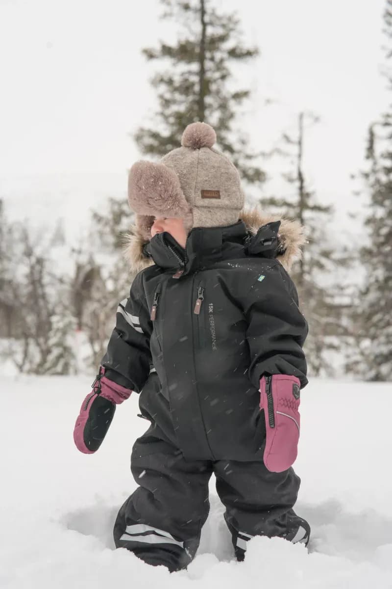 Lindberg Colden Babyoverall, Black, 74 - Bäst i test