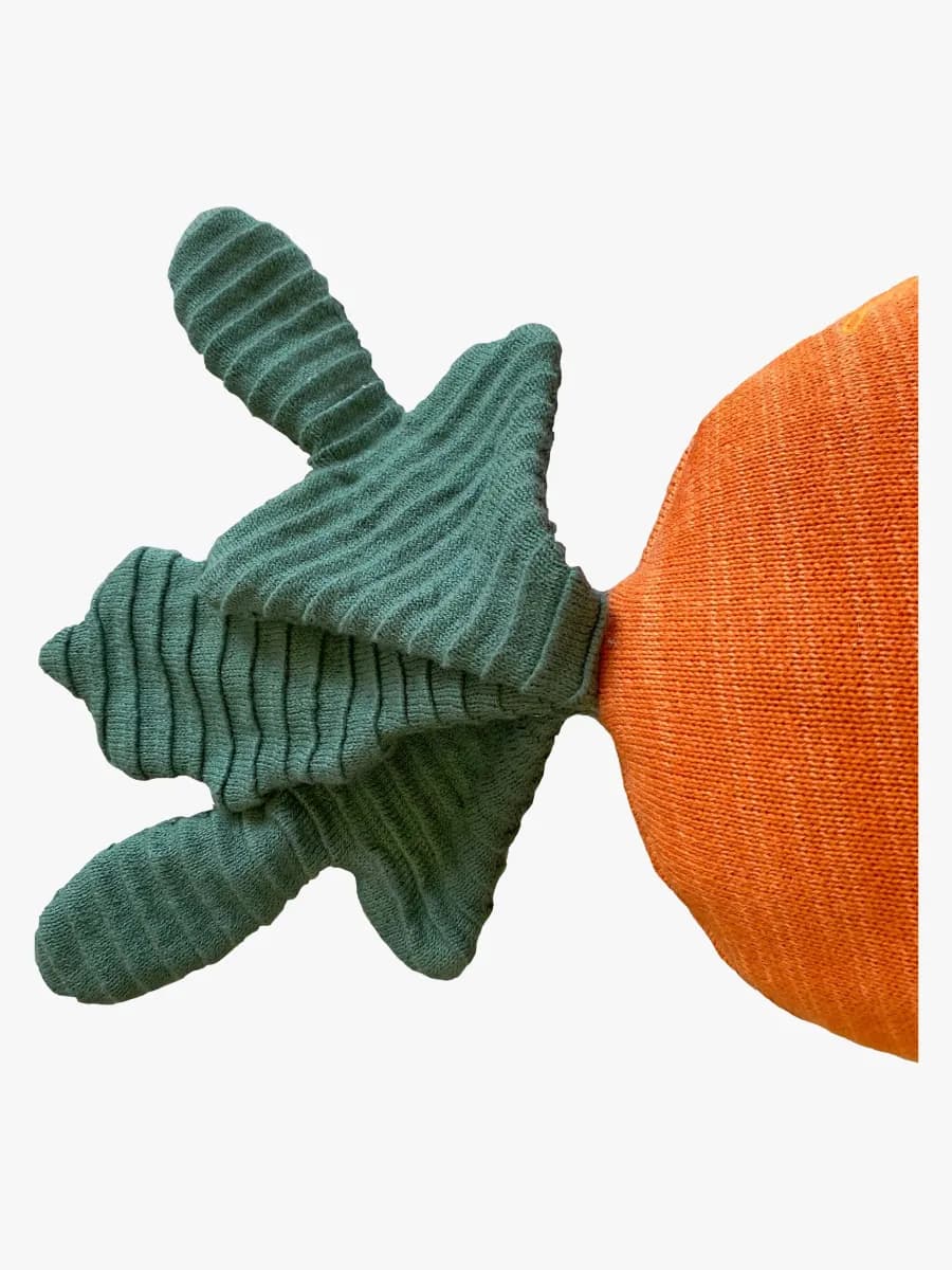 Lorena Canals Stickat Kudde Cathy the Carrot