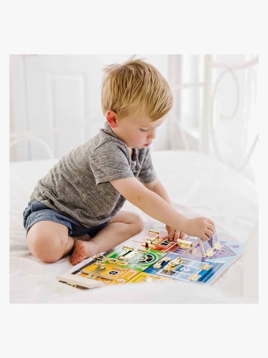 Melissa &  Doug Låsbräda 6 Luckor Med Djur