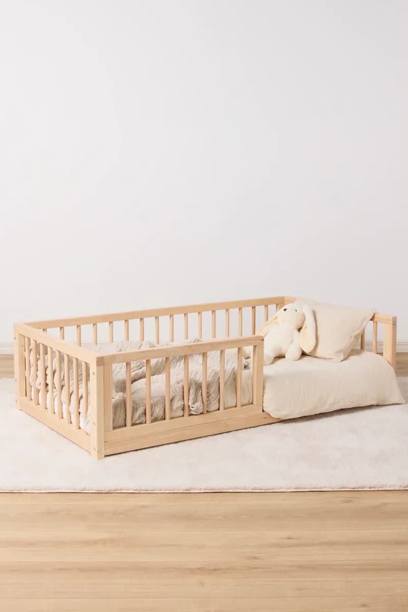 Minitude DYLAN Juniorsäng/Montessorisäng 70x140, Natur, Barnsäng, Juniorsäng