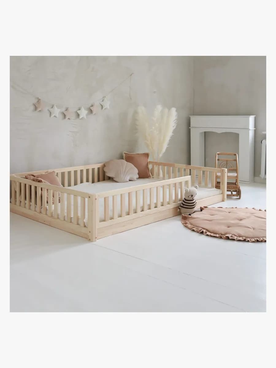Minitude MILES Juniorsäng/Montessorisäng 140x200, Natur