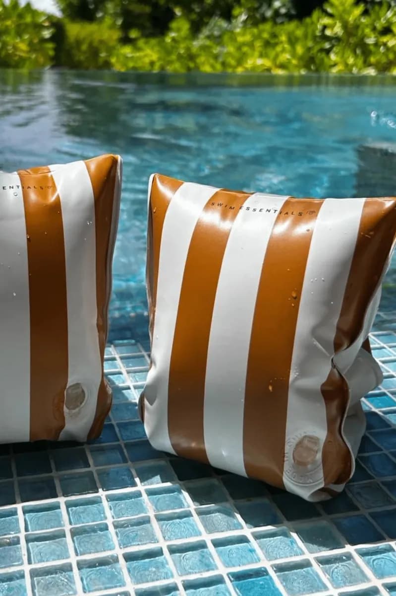 Swim Essentials Armpuffar, Flow Brown/White, 0-2 år