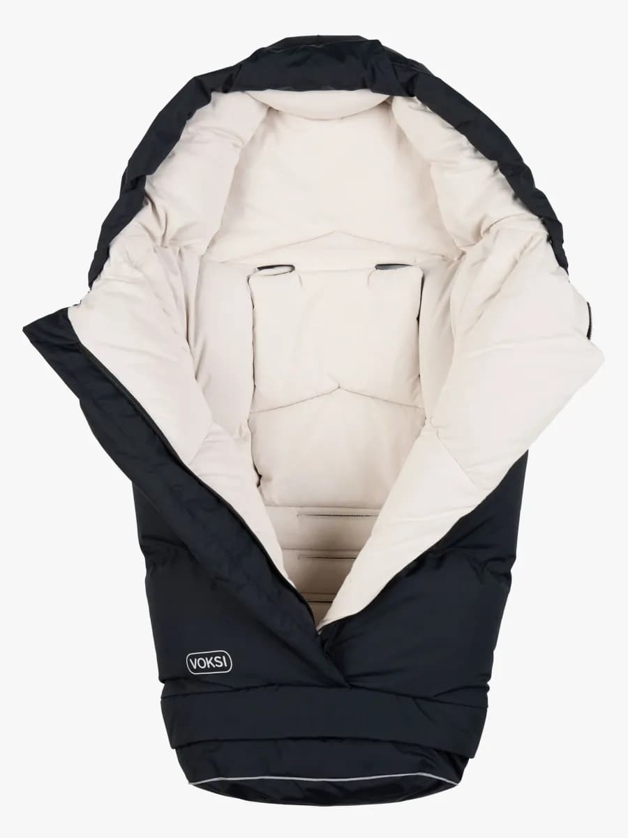 Voksi City North Åkpåse, Black Cream