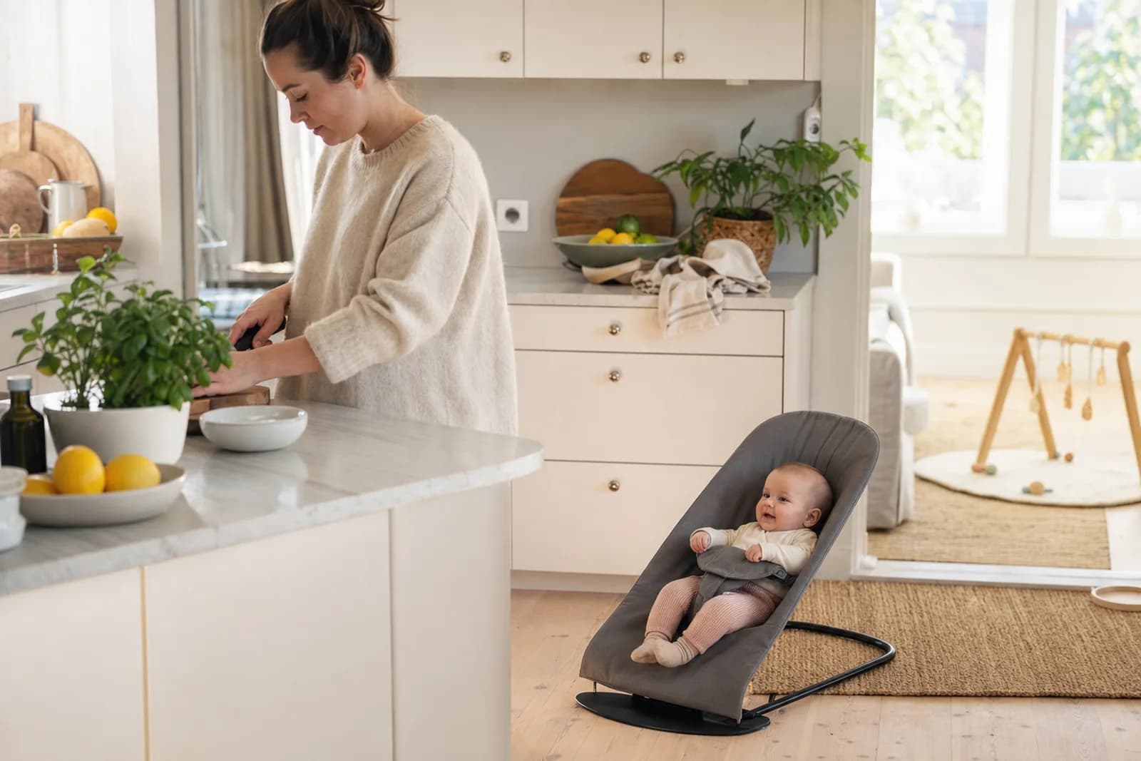 Behöver man en babysitter? Det beror på hur vardagen ser ut