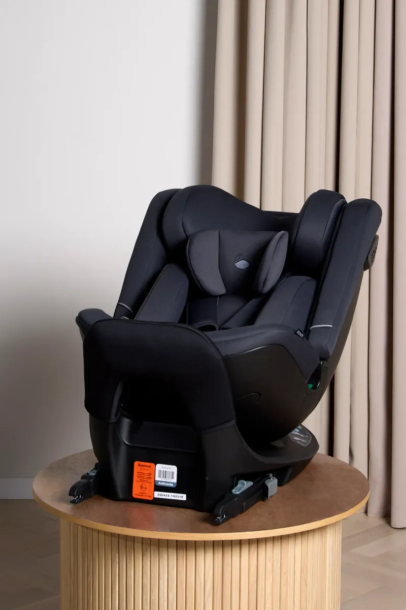 Beemoo Rotate i-Size Bilbarnstol, Anthracite