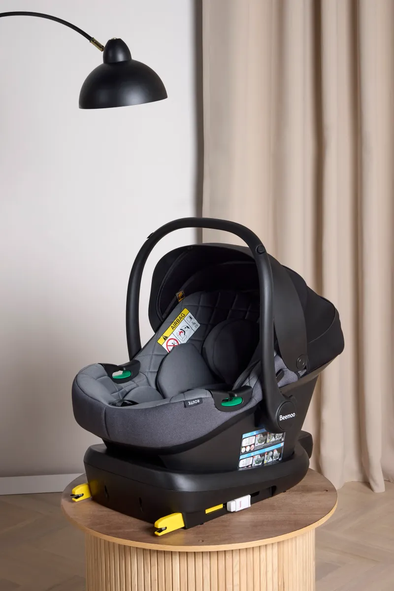 Beemoo Route i-Size Babyskydd inkl. ISOFIX-bas, Mineral Grey