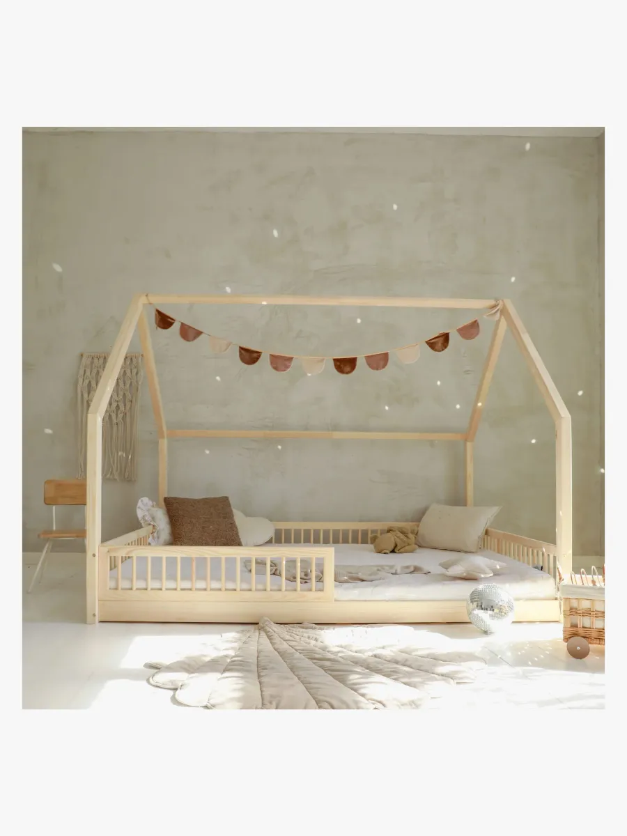 Minitude WYATT Juniorsäng/Montessorisäng 140x200, Natur