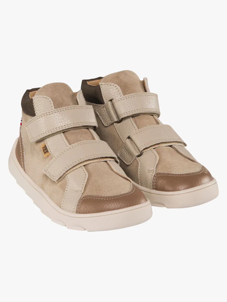 Viking Molde Barefoot Mid TEX 2V Sneakers, Dark Natural, 27