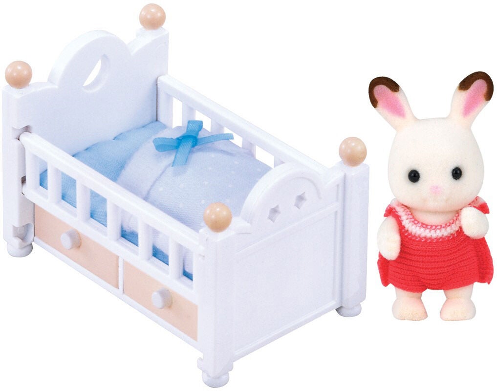 Sylvanian Families Figurset Chokladkaninbebis med Säng|